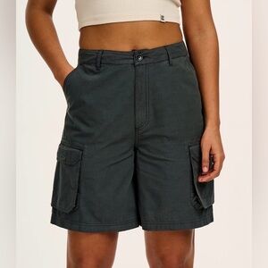 NWT Lucy & Yak 100% Cotton Avery Shorts in Midnight UK 40/US 16